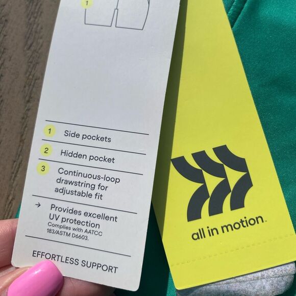 NWT All in motion medium green effortless support 6 inch bike active shorts - Picture 3 of 8